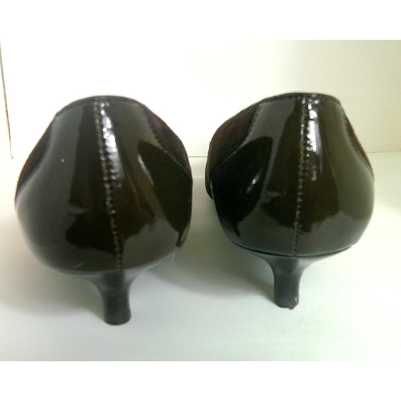 Talbots Women's Kitten Heel Suede Pumps Pointed Toe & Patent Leather Brown 5 1/2 - Picture 3 of 7